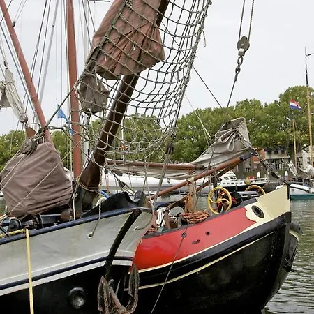 De Koepoort Hotel 4*