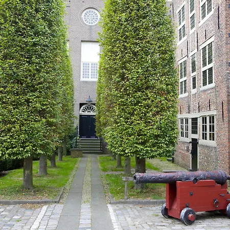 מלון De Koepoort 4*